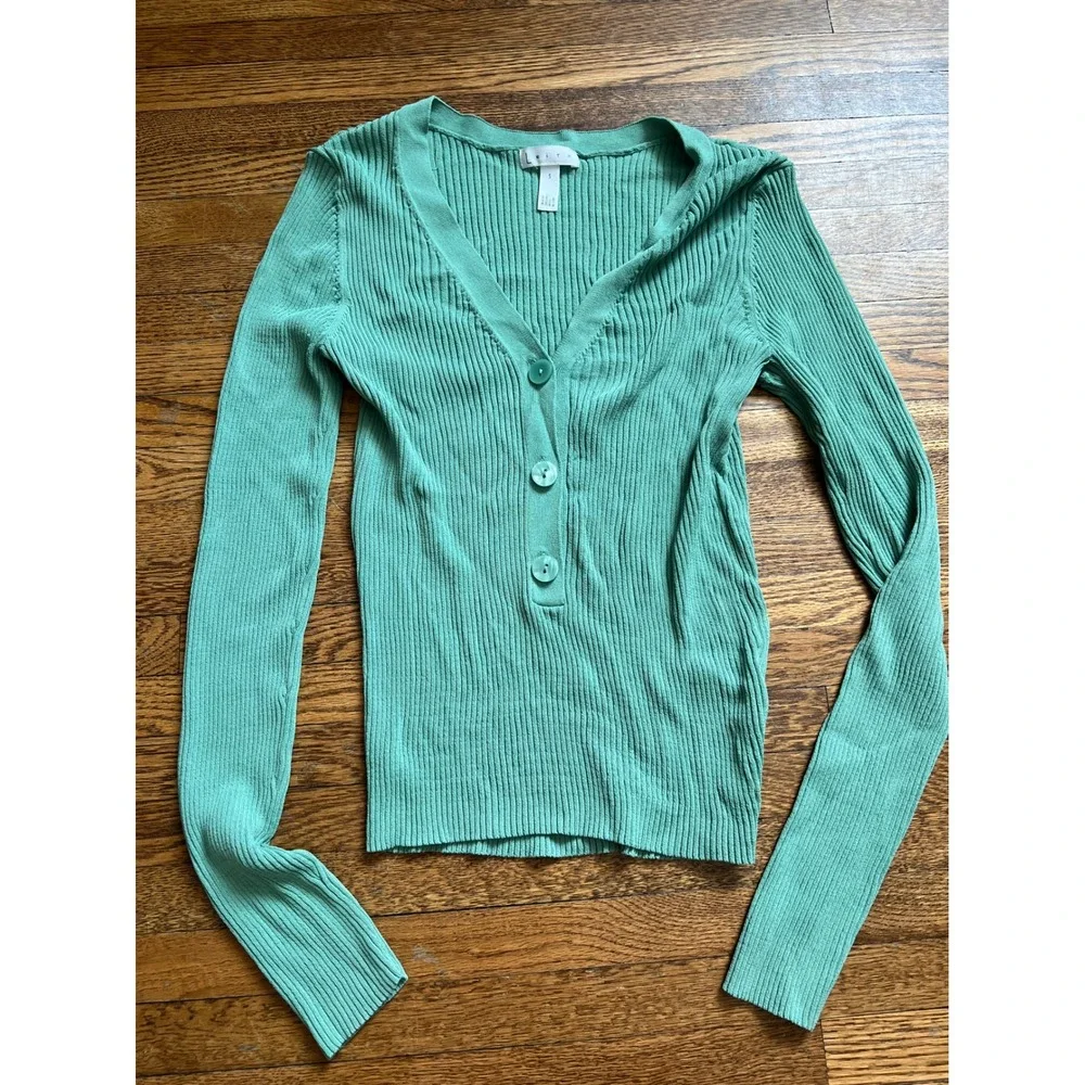 Leith Ribbed Stretchy Knit Long Sleeve V-Neck Henley Top Seafoam Green Small